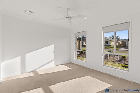 16 Vanessa Crescent, 4350, Cotswold Hills Qld - Photo 5