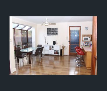 The Perfect Family Home - Photo 5