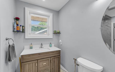 For Lease - 1060 Elgin Street, Newmarket, Ontario - Photo 5