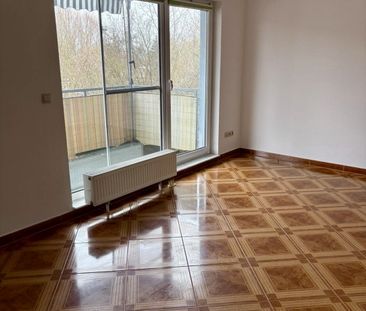 Attraktive 2-Raum-Wohnung mit Balkon und Einbauküche zu vermieten! - Foto 1