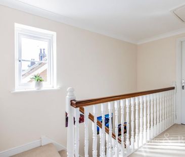 3 bedroom detached house to rent - Photo 5