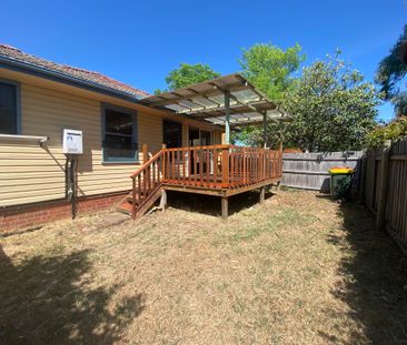 66 Boolimba Cres, Narrabundah ACT 2604 - House For Rent | Domain - Photo 5