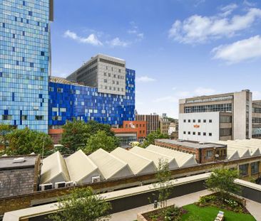 2 bedroom apartment to rent - Photo 5