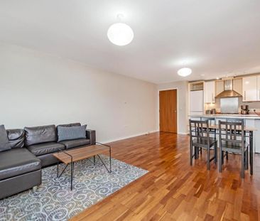 2 bedroom apartment to rent - Photo 4