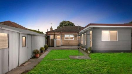 Thomastown - Photo 5