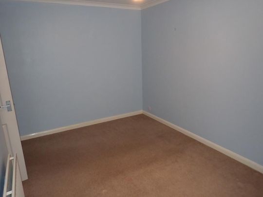 2 bedroom detached bungalow to rent - Photo 1
