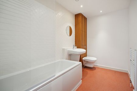 Glasgow Harbour Terrace - Photo 5