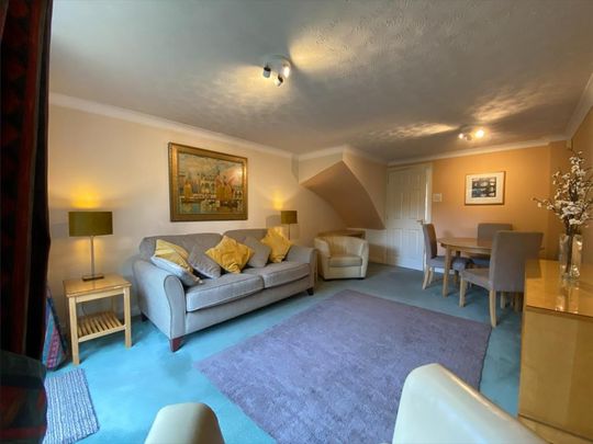 3 bedroom terraced house to rent - Photo 1