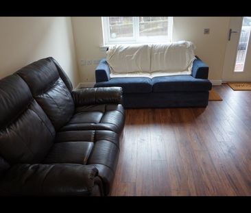 2 Bed End Terrace, Milligan Drive, EH16 - Photo 1