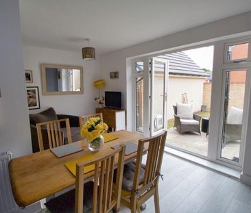 3 bedroom detached house to rent - Photo 5