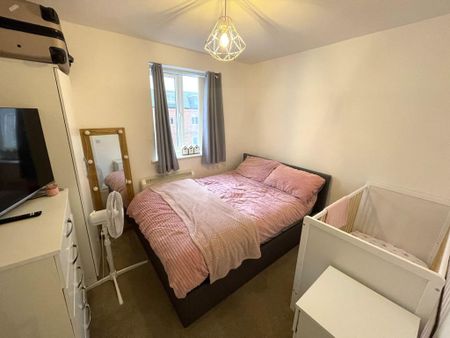 2 bedroom flat to rent - Photo 3