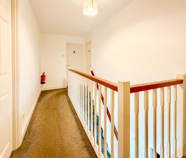 1 bedroom in a house share to rent - Photo 3