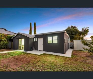 17 Deepdene Avenue, Klemzig, SA 5087 - Photo 1
