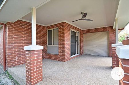 NEAT TOWNHOUSE WITH ONLY TWO ON THE BLOCK - Photo 5