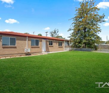 “A HOME THAT TICKS EVERY BOX!” - Photo 3