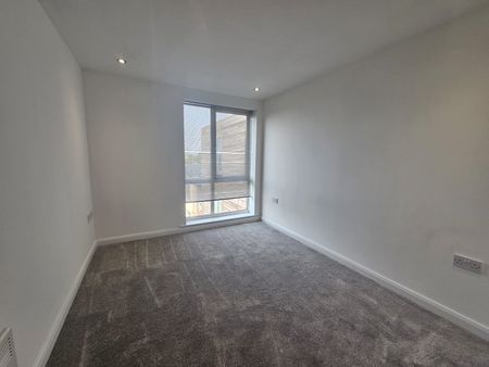 Two Bedroom Apartment - Photo 2