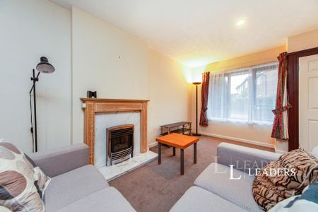 3 bedroom detached house to rent - Photo 4