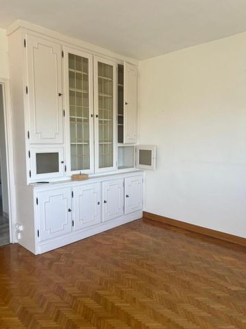 Location Appartement 4 pièces 94m² AMIENS 80080 - Photo 2