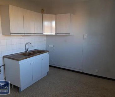 Appartement à louer 4 pièces 82.01m² - Photo 3