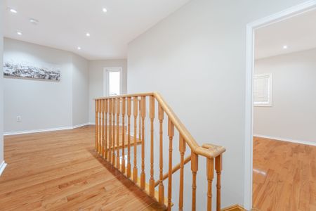 For Lease - 40 Kirk Drive, Brampton, Ontario - Photo 4