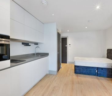 Studio to rent - Photo 4