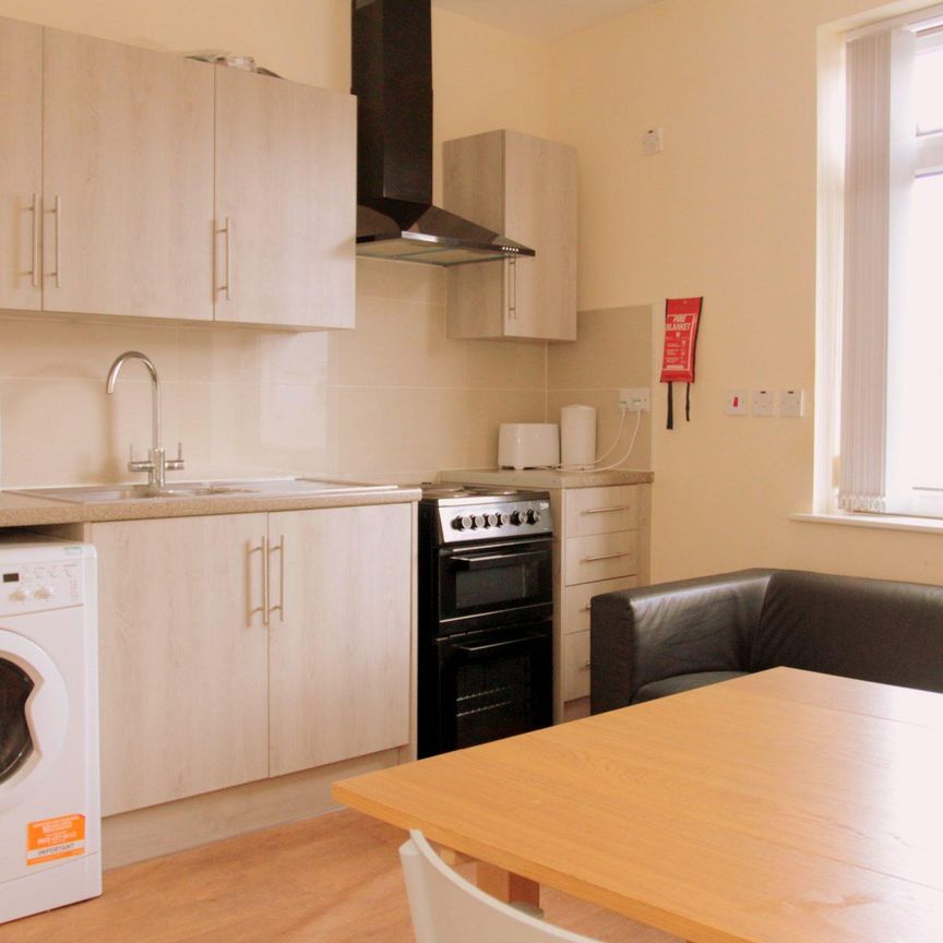 Queens Road (2 bed) - Photo 1