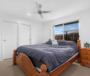 Modern Coastal Living in a Sought After Estate - Photo 4