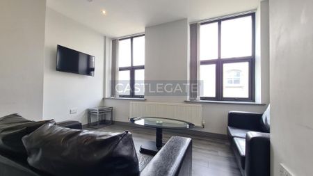 3 bedroom flat share to rent - Photo 2