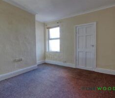 2 BEDROOM House - Terraced - Photo 2