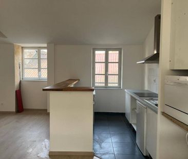 Location appartement t1 bis 2 pièces 40 m² à Villefranche-de-Rouergue (12200) La Bastide - Photo 3