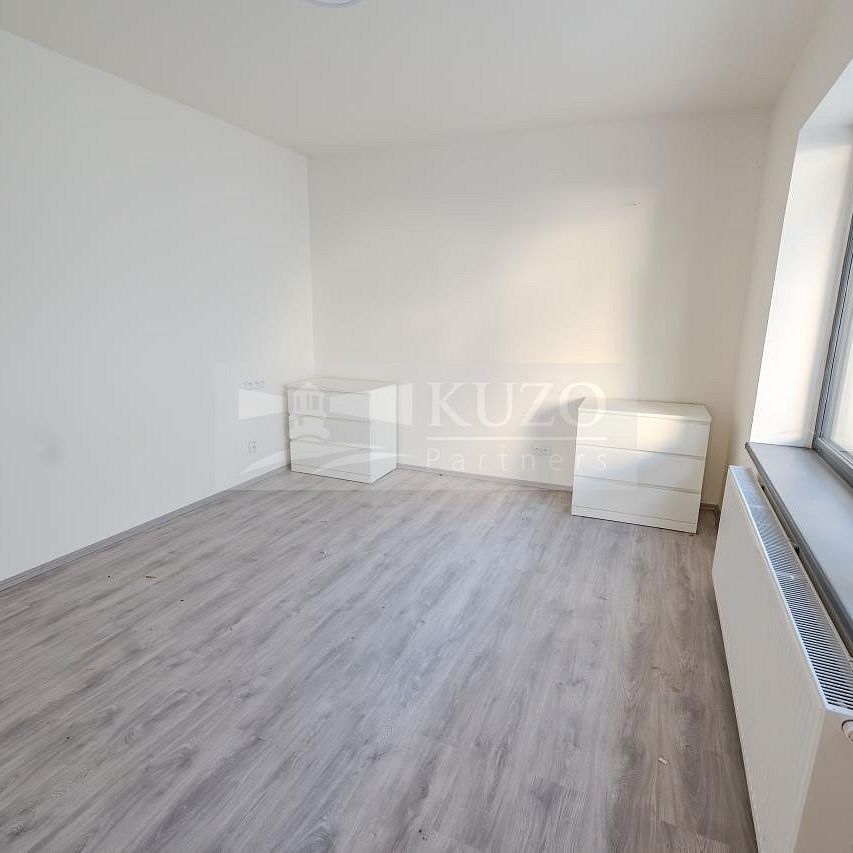 Pronájem bytu 2+kk 52 m² - Photo 1