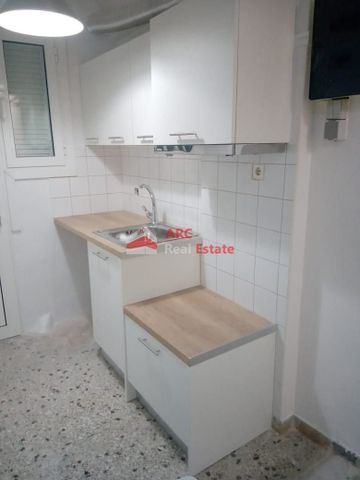 Studio/Γκαρσονιέρα για ενοικίαση Κέντρο (Ζωγράφου) - Photo 3