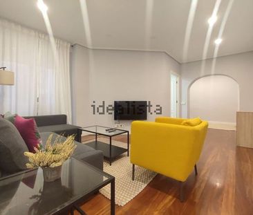 Alquiler de piso en Calle Rodríguez Arias - Photo 6