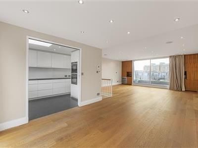 Cornwall Gardens, SW7 - Photo 1