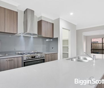 Quality Family Home In Placid Community. - Photo 6