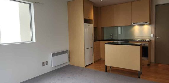 Executive Apartment - Photo 2