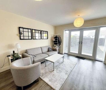 Wynne Crescent, Rugby, CV21 - Photo 3