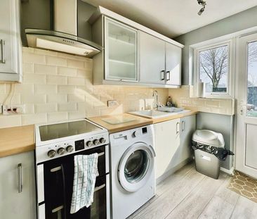 2 bedroom maisonette to rent - Photo 5