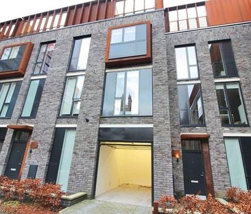 3 bedroom townhouse to rent - Photo 1