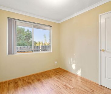 Hidden Gem! Secure & Spacious 3 Bedroom Home at the Back of the Block - Photo 6