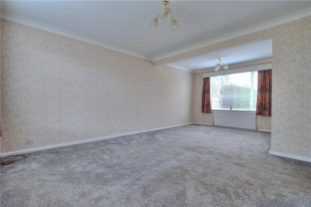 3 bedroom semi-detached house to rent - Photo 3