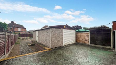 King Edward Street, Scunthorpe - Photo 3