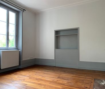 Location Appartement 3 pièces 87m² - Photo 2