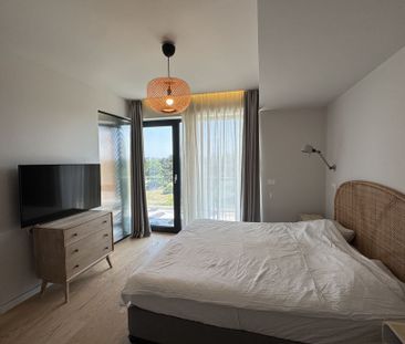 PENTHOUSE | 3 rooms | 140 SQM | VIEW OF THE LAKE - Photo 4