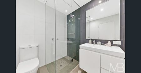 STYLISH APARTMENT IN THE HEART OF VIBRANT GLEBE - Photo 4