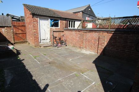 Windmill Avenue, Kettering, Northamptonshire, NN16 - Photo 5