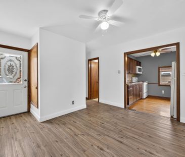 For Lease - 114 Burton Avenue, Barrie, Ontario - Photo 3