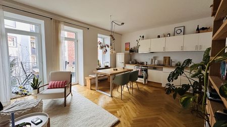 Besser wohnen am Rennweg! 2-Zi. Altbau-Whg. im Boho-Stil mit großem Balkon! - Foto 2