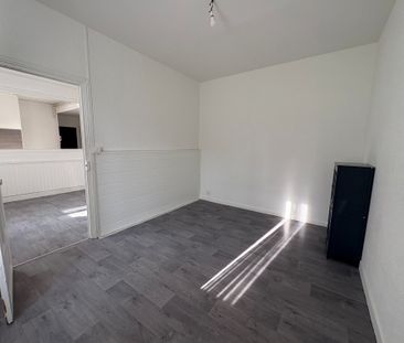 Location Appartement 2 pièces 36m² CLERMONT FERRAND 63000 - Photo 2