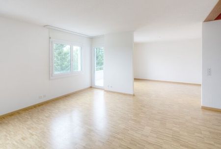 YOUR HAPPINESS OF LIVING ON TWO FLOORS - Photo 2